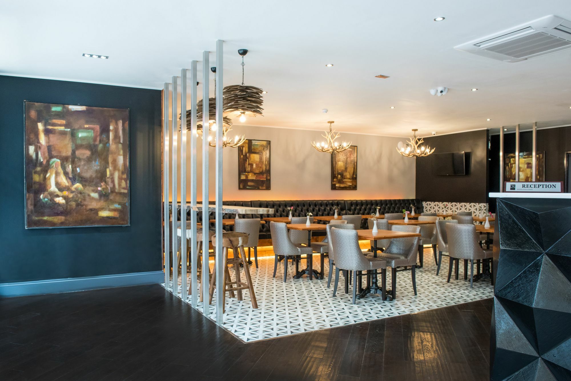 Docklands Lodge London Bagian luar foto